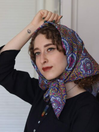 مینی اسکارف دخترانه و زنانه طرح نصیرالملک