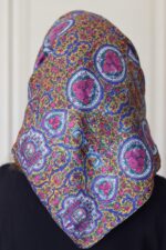 مینی اسکارف دخترانه و زنانه طرح نصیرالملک