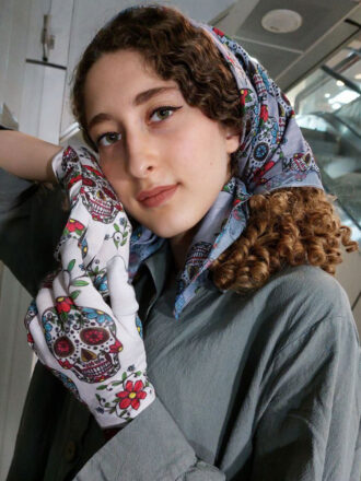 ست دستکش و مینی اسکارف دخترانه طرح اسکلت