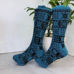 جوراب نیم ساق طرح دونه برفی آبی